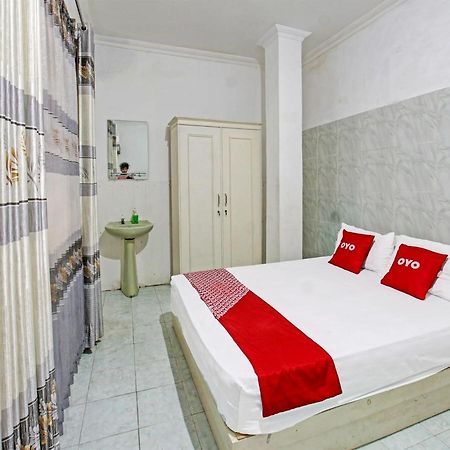 Oyo 3741 Mutiara Syariah 1 Hotel Mataram Kültér fotó