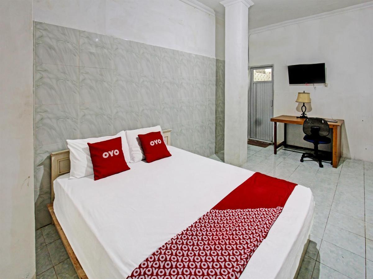 Oyo 3741 Mutiara Syariah 1 Hotel Mataram Kültér fotó
