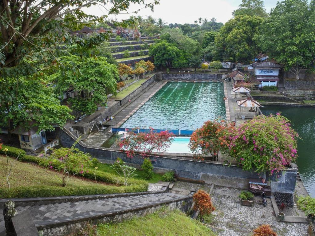 Oyo 3741 Mutiara Syariah 1 Hotel Mataram Kültér fotó